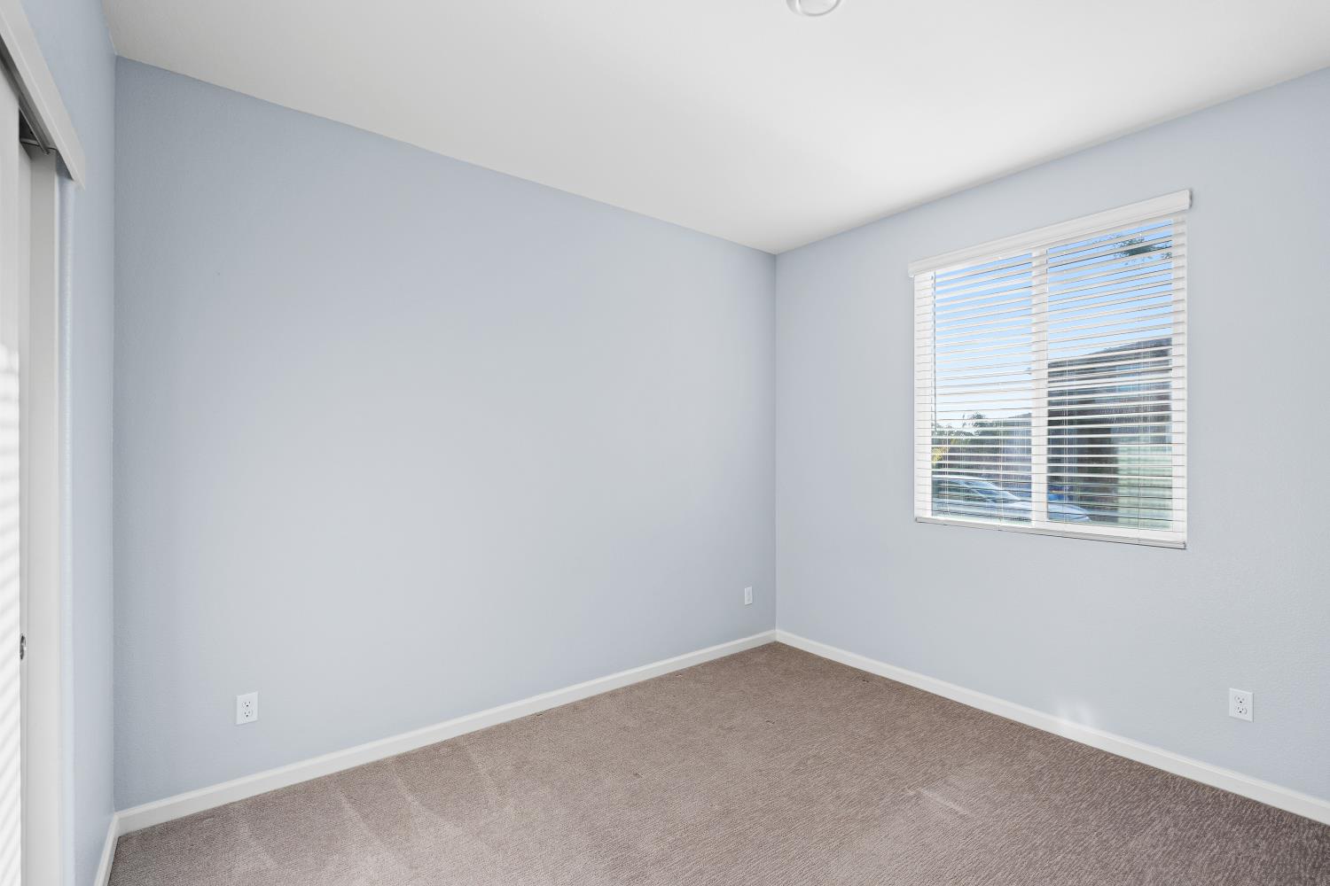 2182 River Willow Ave, Manteca, CA 95337