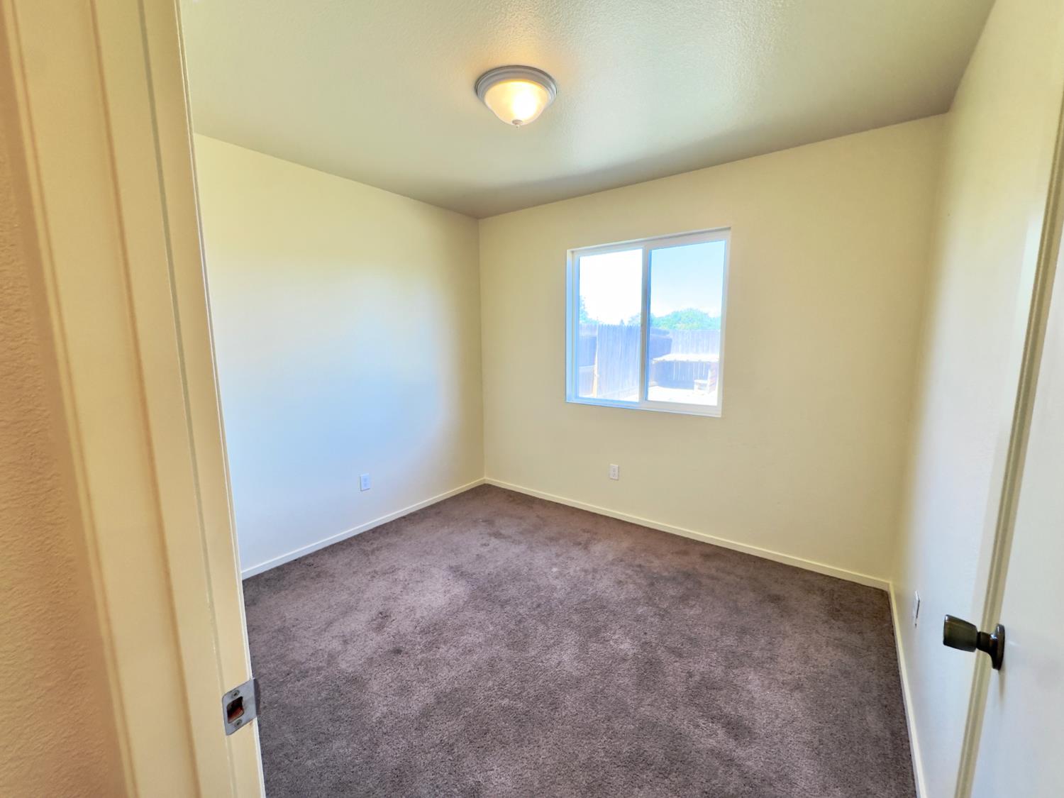 767 Taryn Ct, Merced, CA 95341