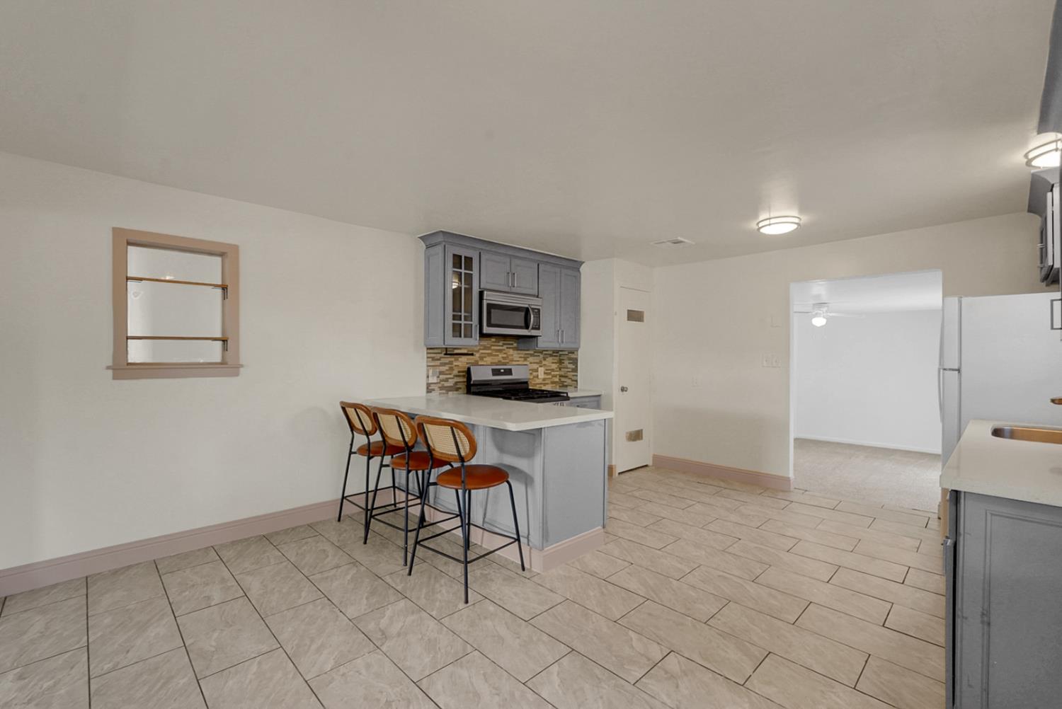 1501 Pearl St, Modesto, CA 95350