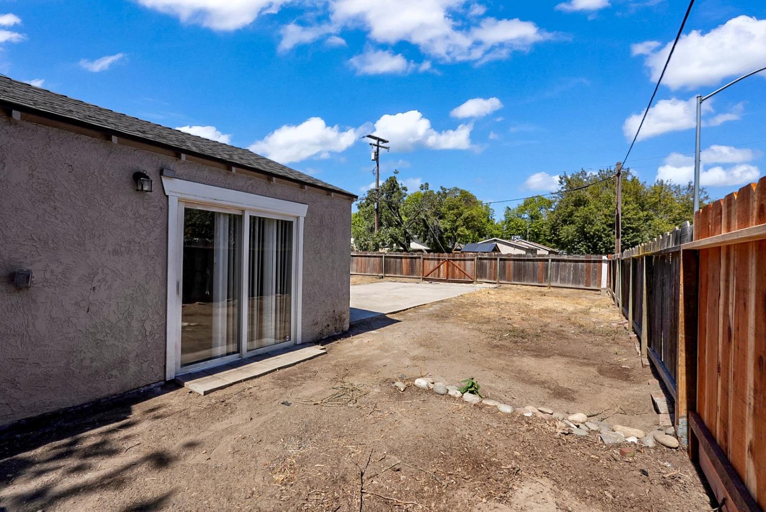 1501 Pearl St, Modesto, CA 95350