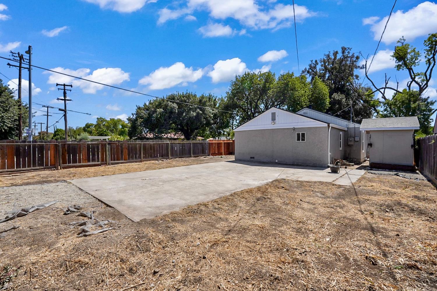 1501 Pearl St, Modesto, CA 95350