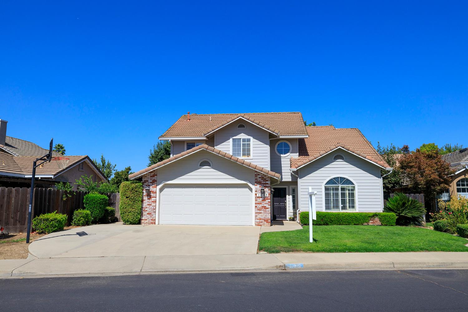 1045 Cedar Ridge Dr, Turlock, CA 95382