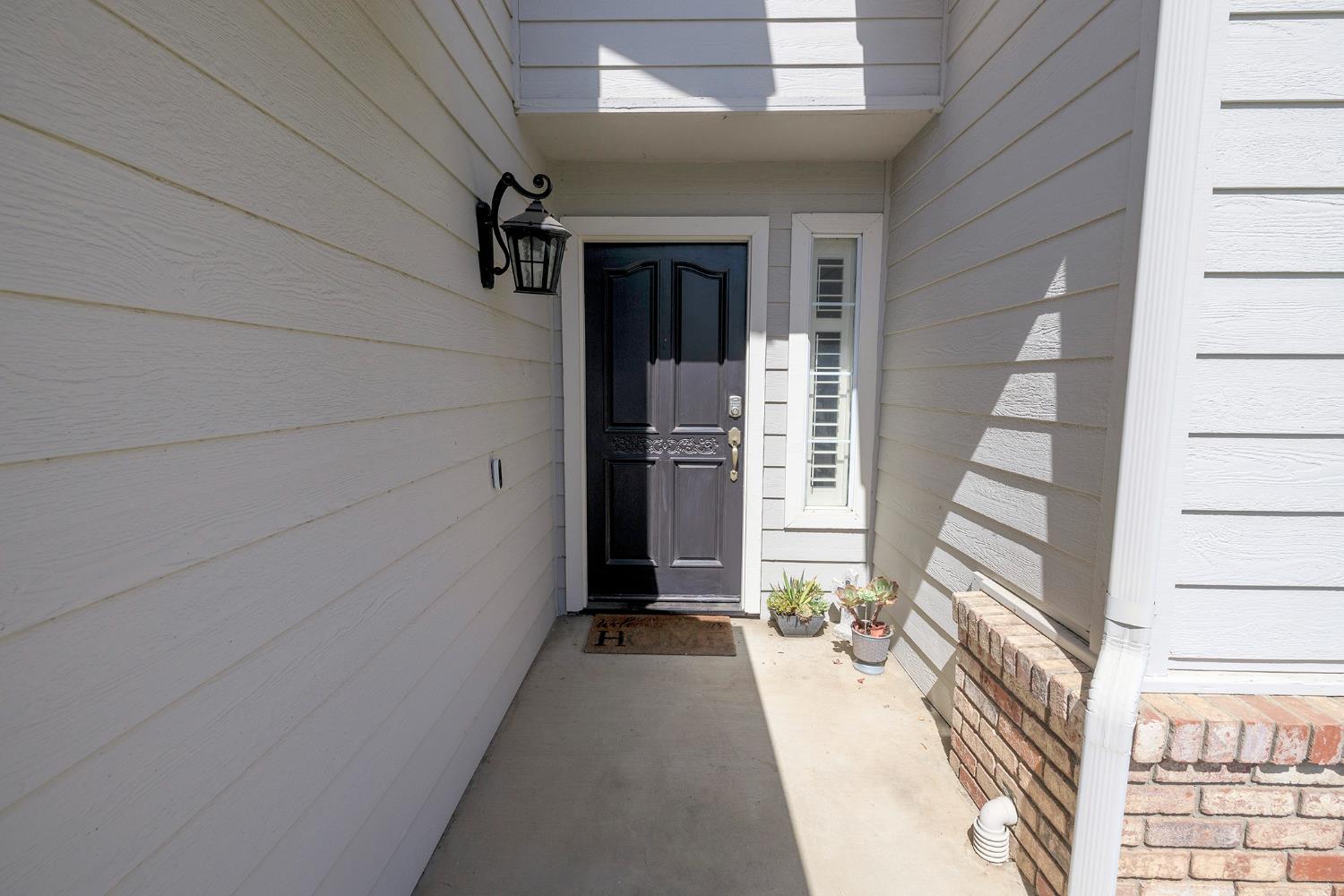 1045 Cedar Ridge Dr, Turlock, CA 95382