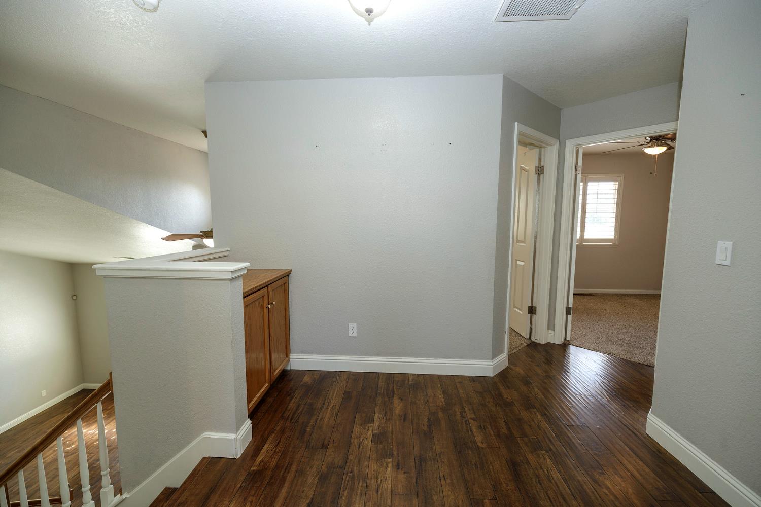 1045 Cedar Ridge Dr, Turlock, CA 95382