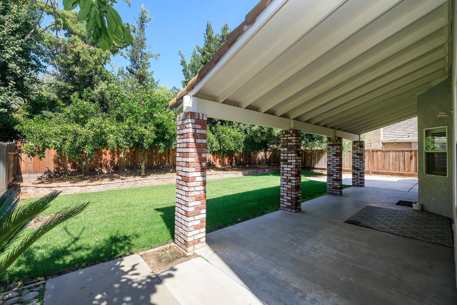 1045 Cedar Ridge Dr, Turlock, CA 95382