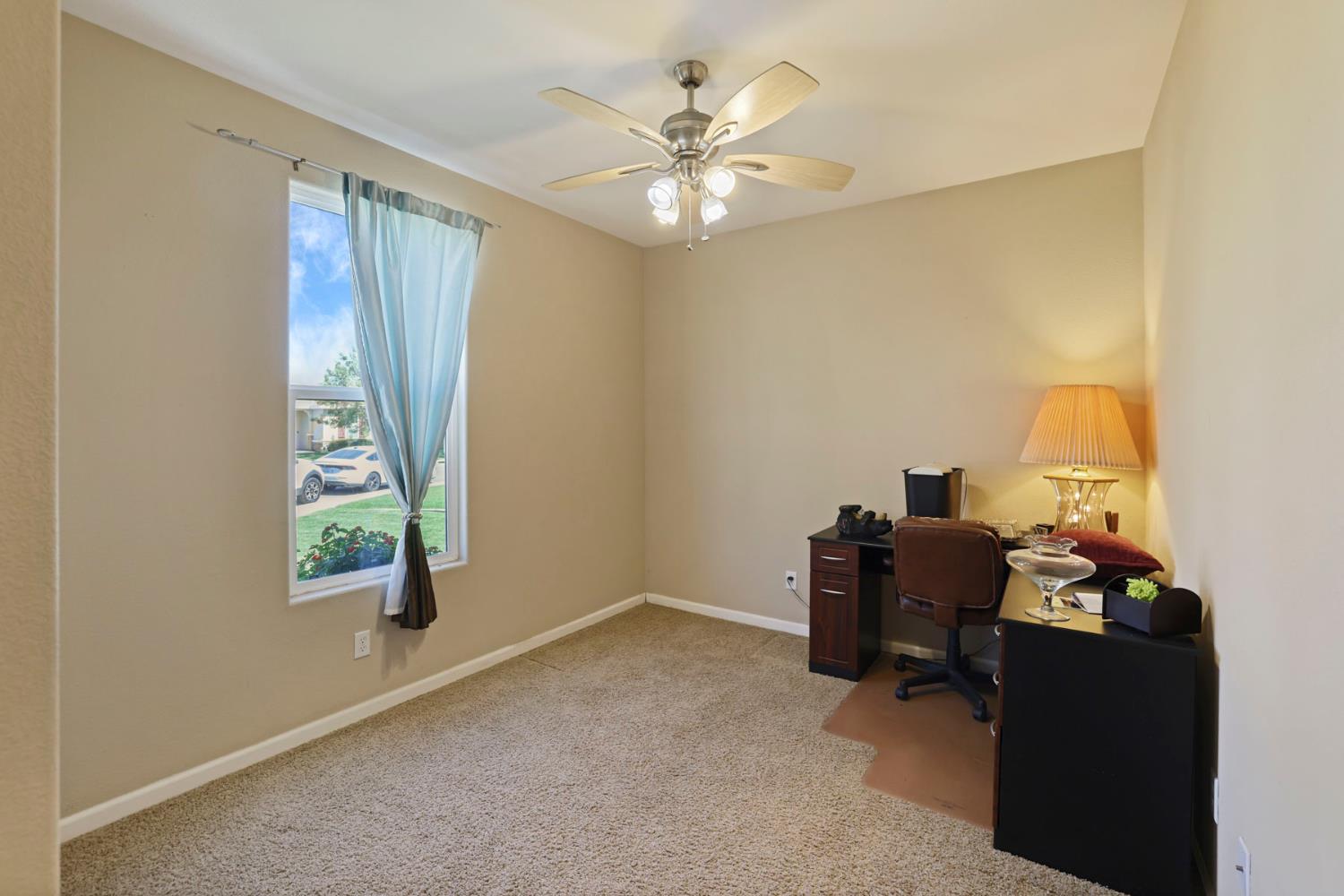 1246 Camilla Ct, Manteca, CA 95337