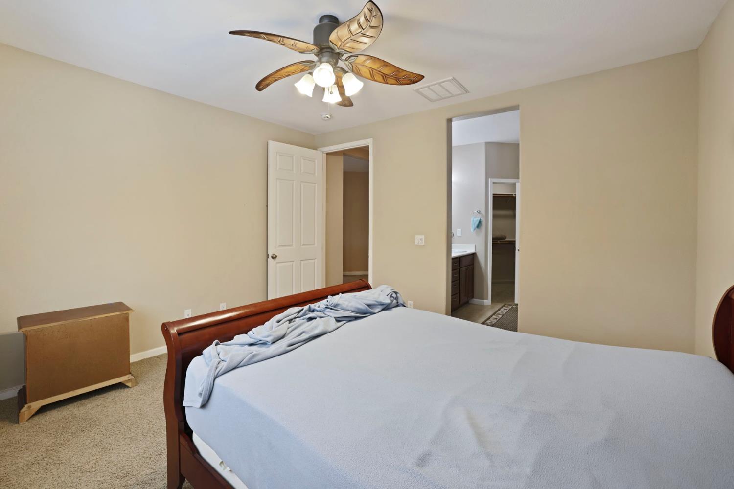 1246 Camilla Ct, Manteca, CA 95337