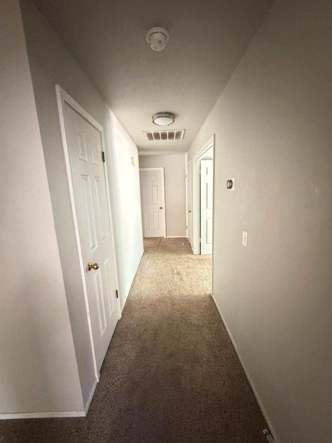 1147 Mirror Lake Dr, Merced, CA 95340