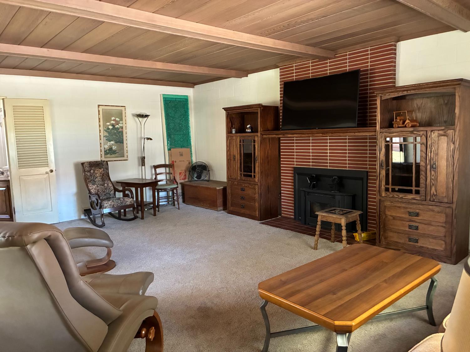 1217 Rose Ave, Modesto, CA 95355