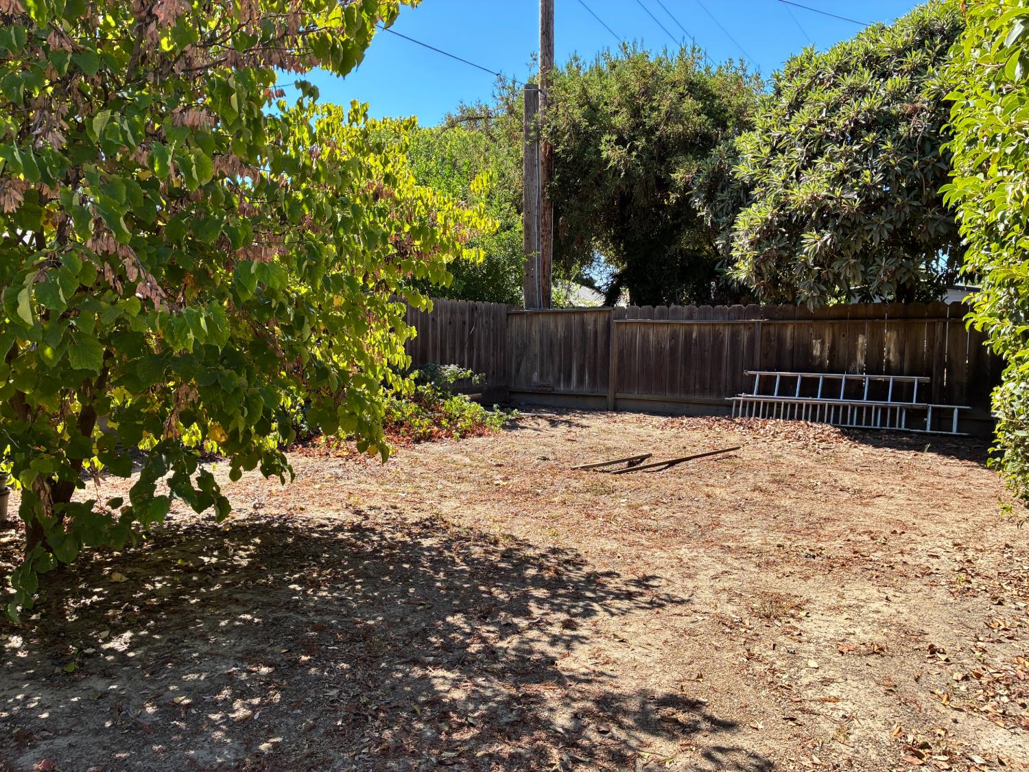 1217 Rose Ave, Modesto, CA 95355