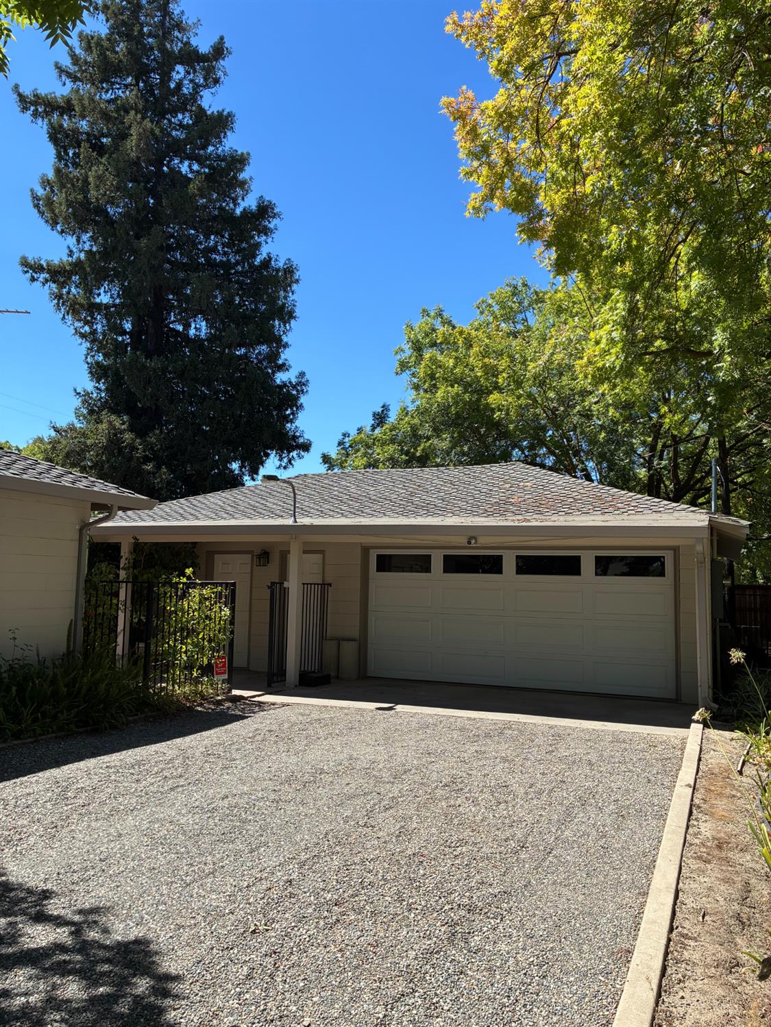 1217 Rose Ave, Modesto, CA 95355