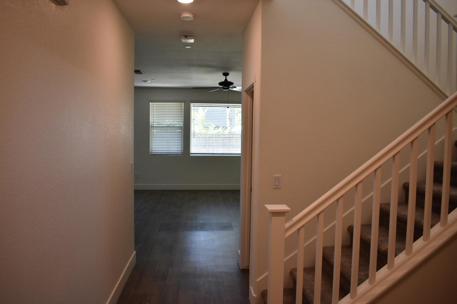 2382 Explorador Dr, Merced, CA 95340