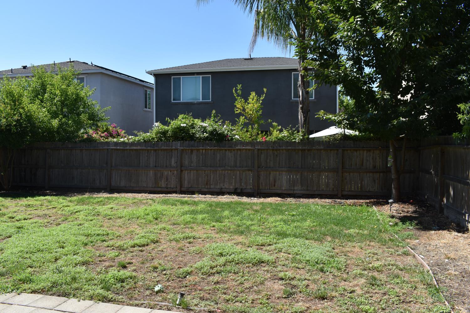 2382 Explorador Dr, Merced, CA 95340