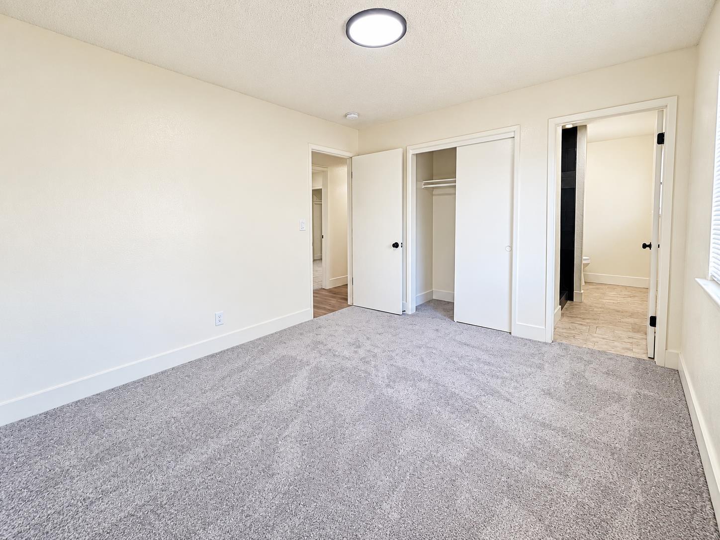 15985 Edmiston Ave, Ivanhoe, CA 93235