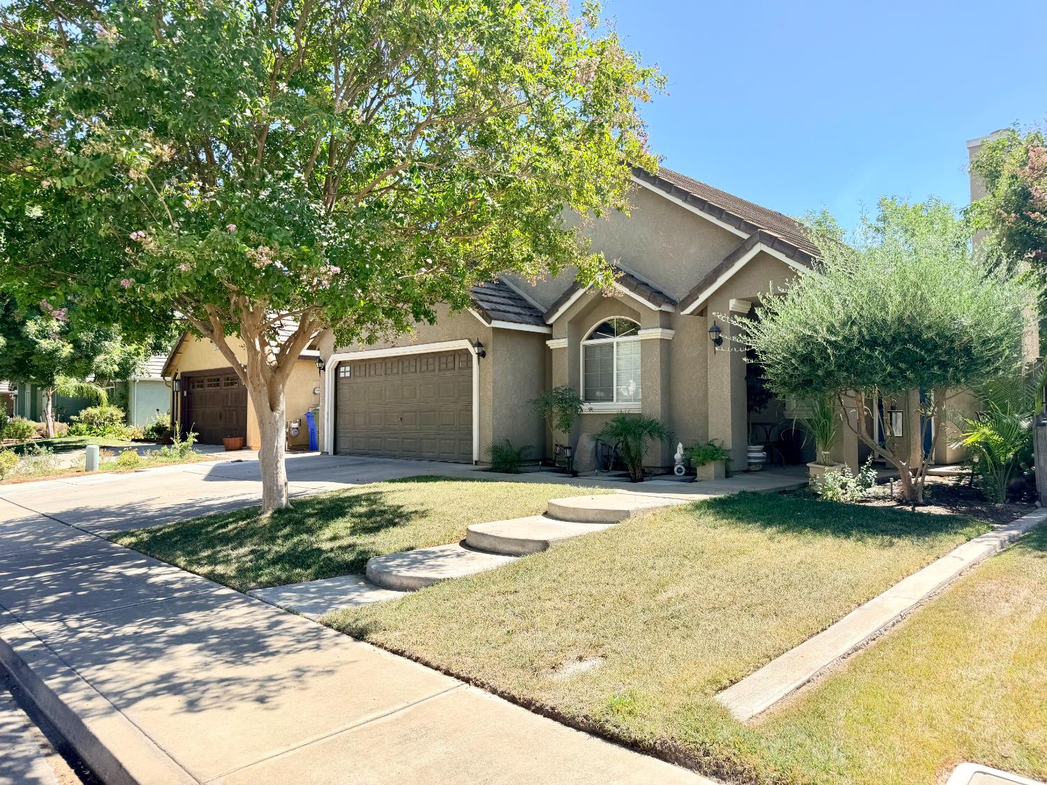 1022 Kirksey Dr, Turlock, CA 95382