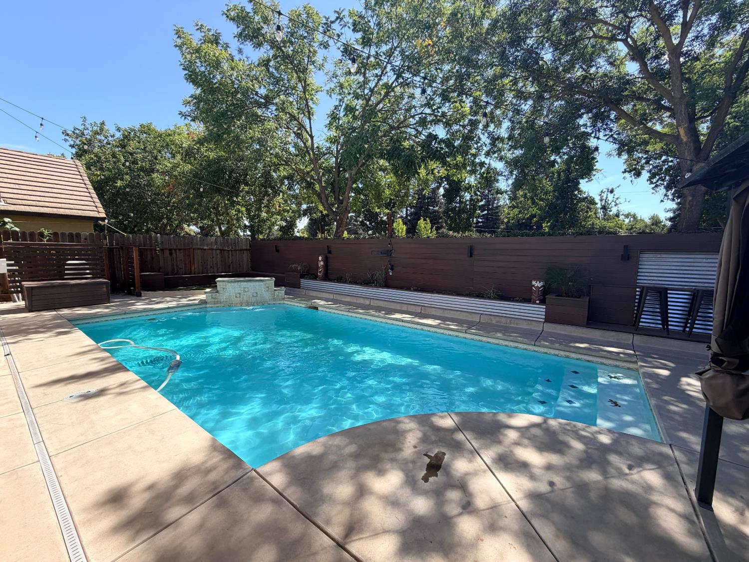 1022 Kirksey Dr, Turlock, CA 95382