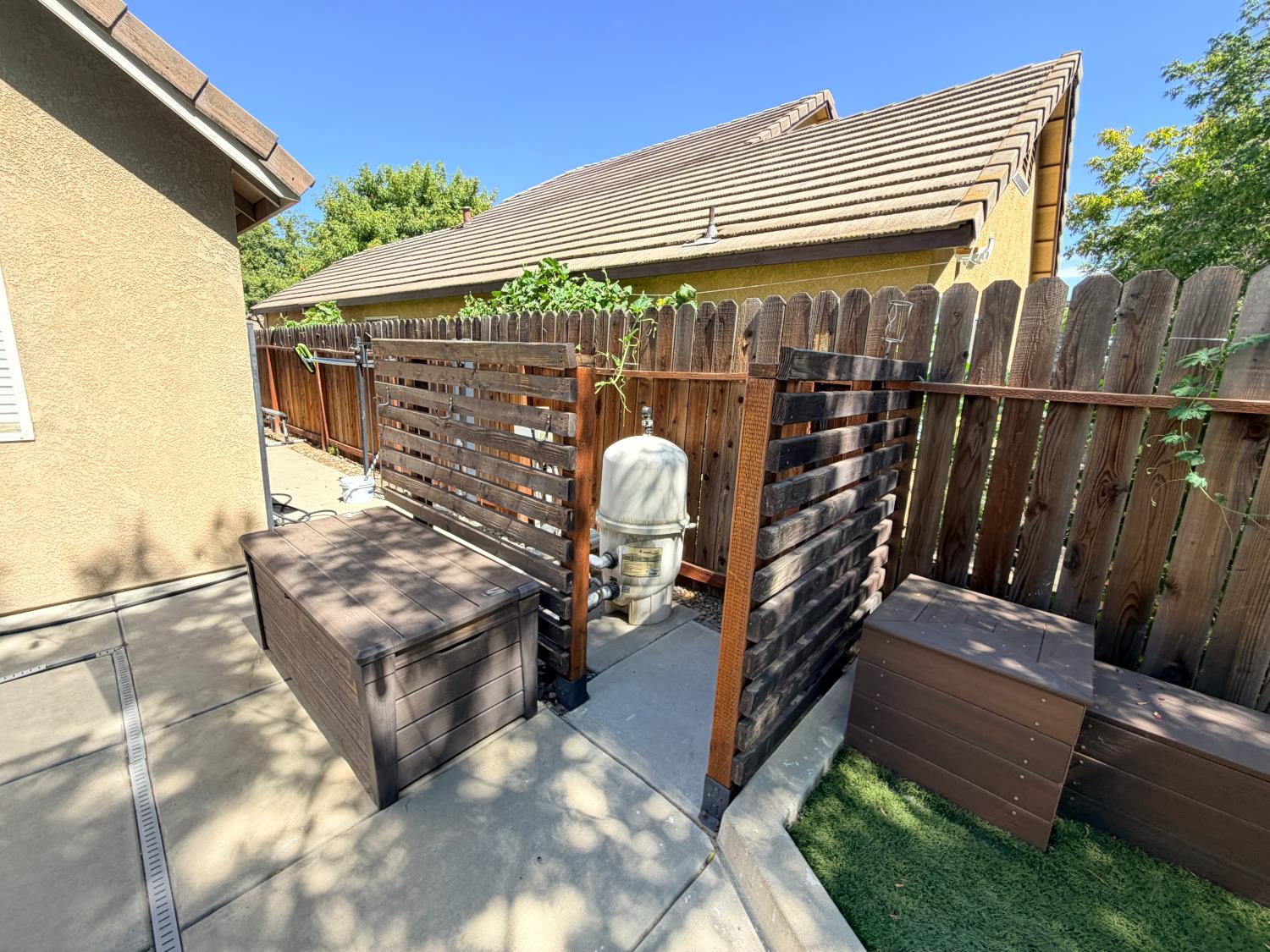 1022 Kirksey Dr, Turlock, CA 95382