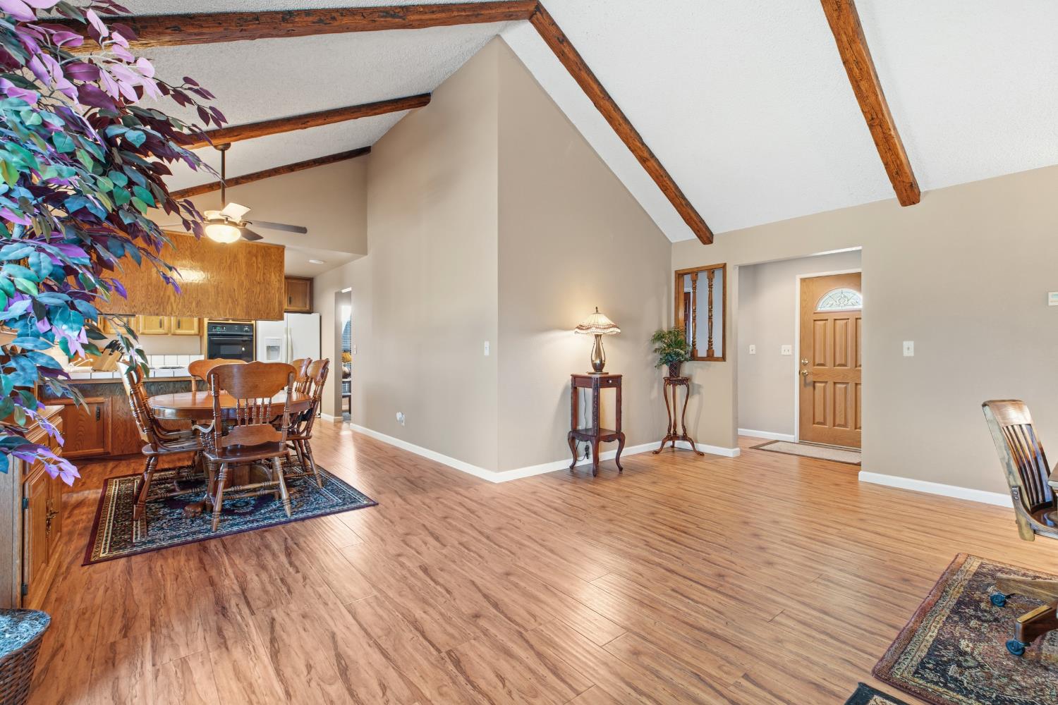 3409 Wild Palms Dr, Modesto, CA 95355