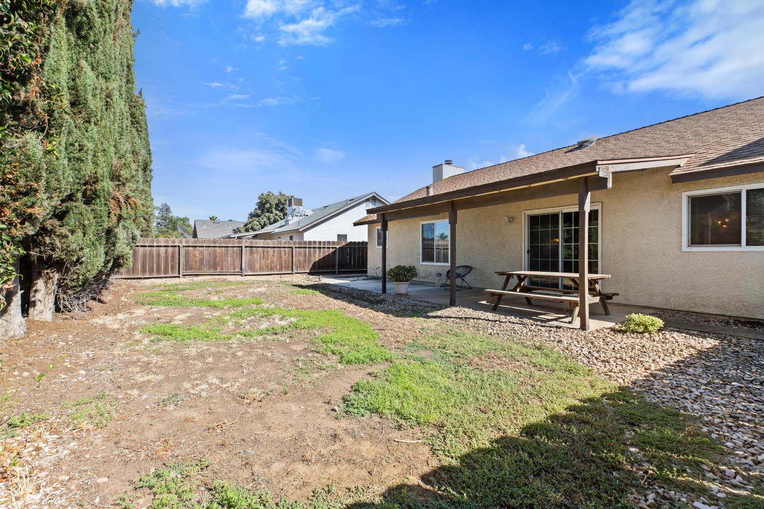 3409 Wild Palms Dr, Modesto, CA 95355
