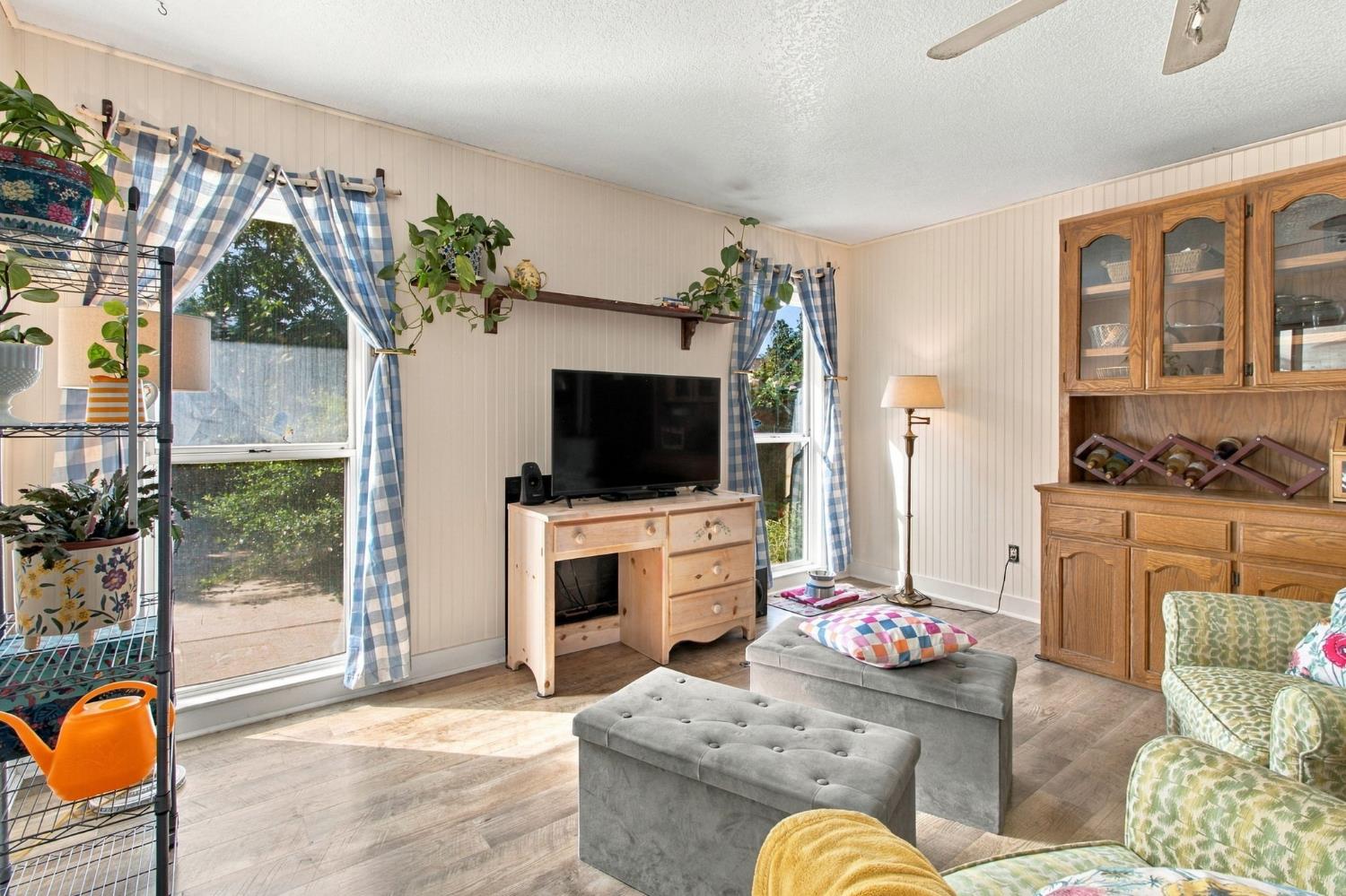 2316 Glasgow, Ceres, CA 95307