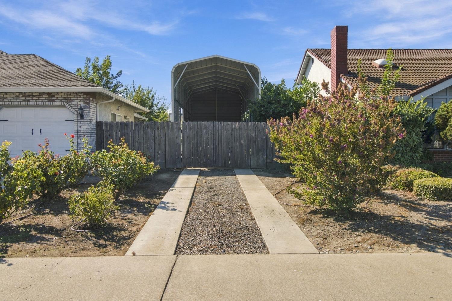 2316 Glasgow, Ceres, CA 95307