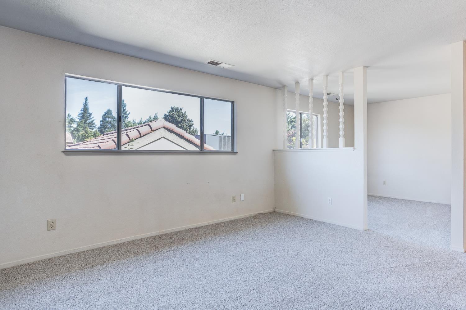 937 Claremont Ct, Modesto, CA 95356
