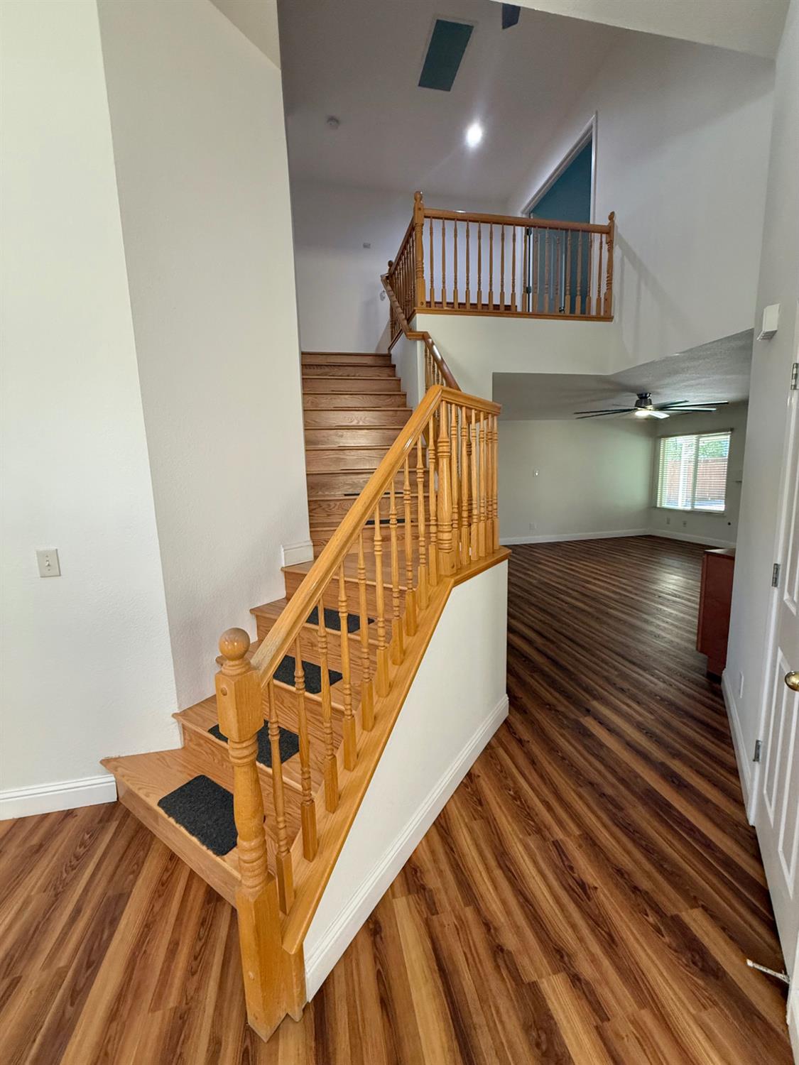 1068 Sandra St, Los Banos, CA 93635