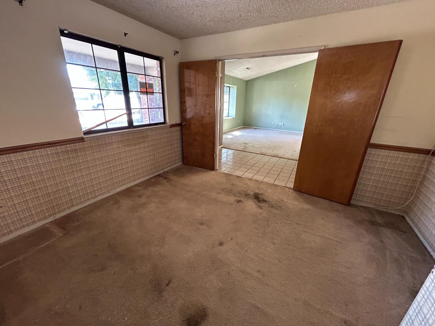 101 Manzanita Dr, Atwater, CA 95301