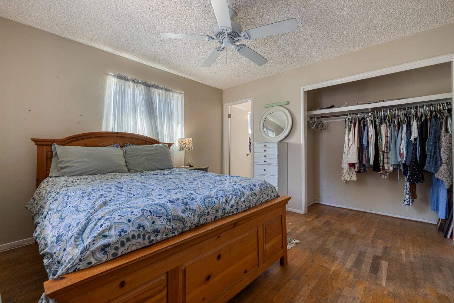 800 Frank Ct, Manteca, CA 95336