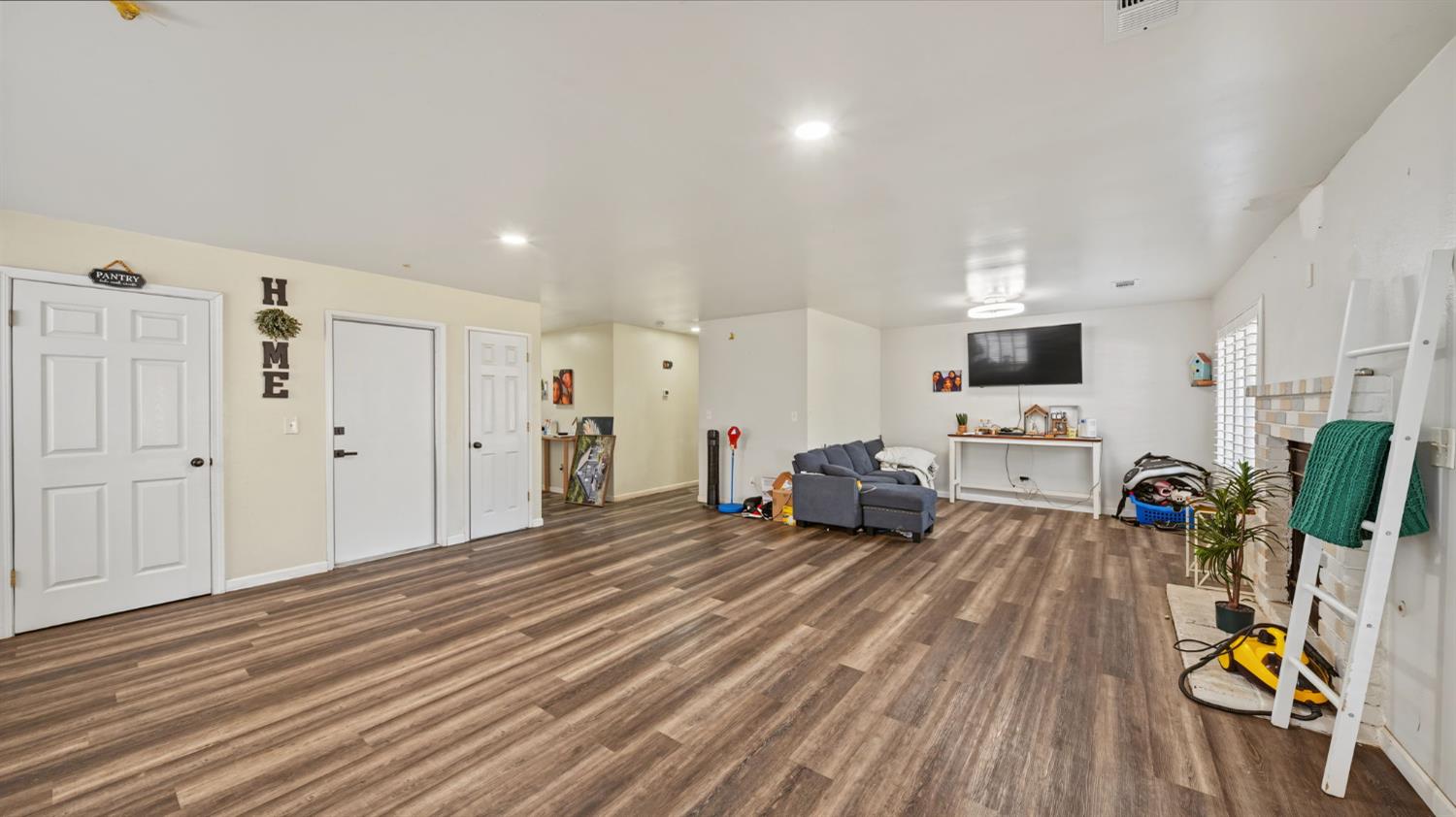 2914 Winners Cir, Atwater, CA 95301