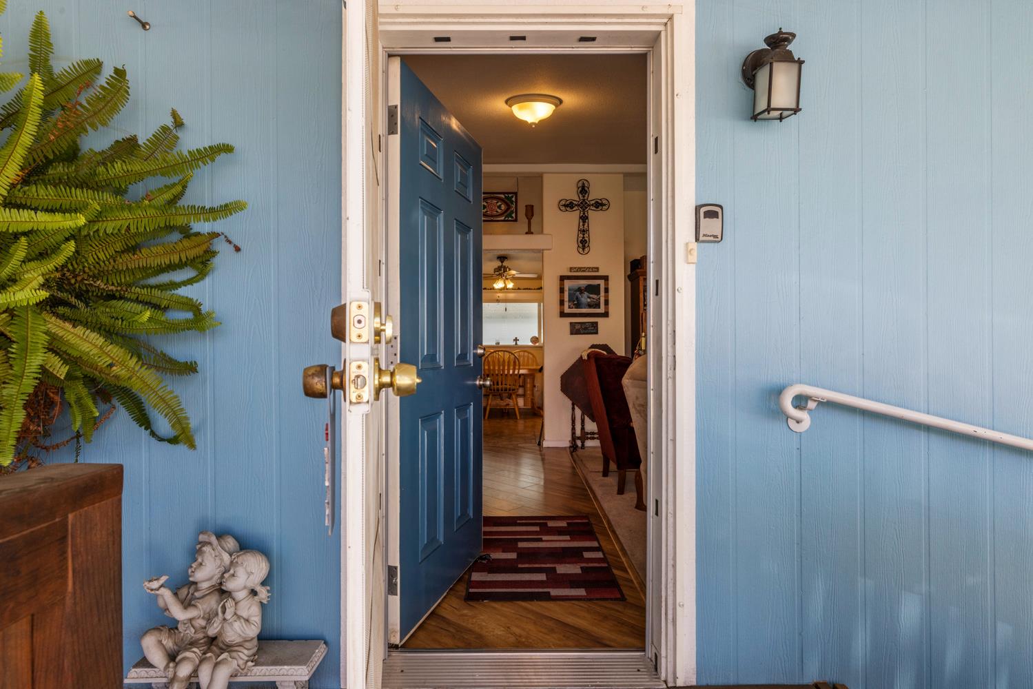 900 Old Stockton Road #302, Oakdale, CA 95361