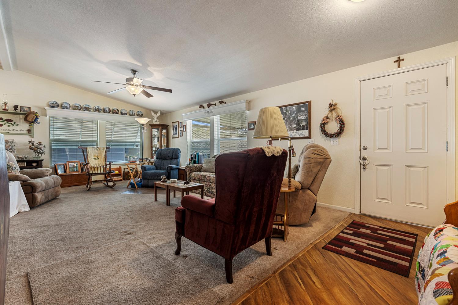 900 Old Stockton Road #302, Oakdale, CA 95361