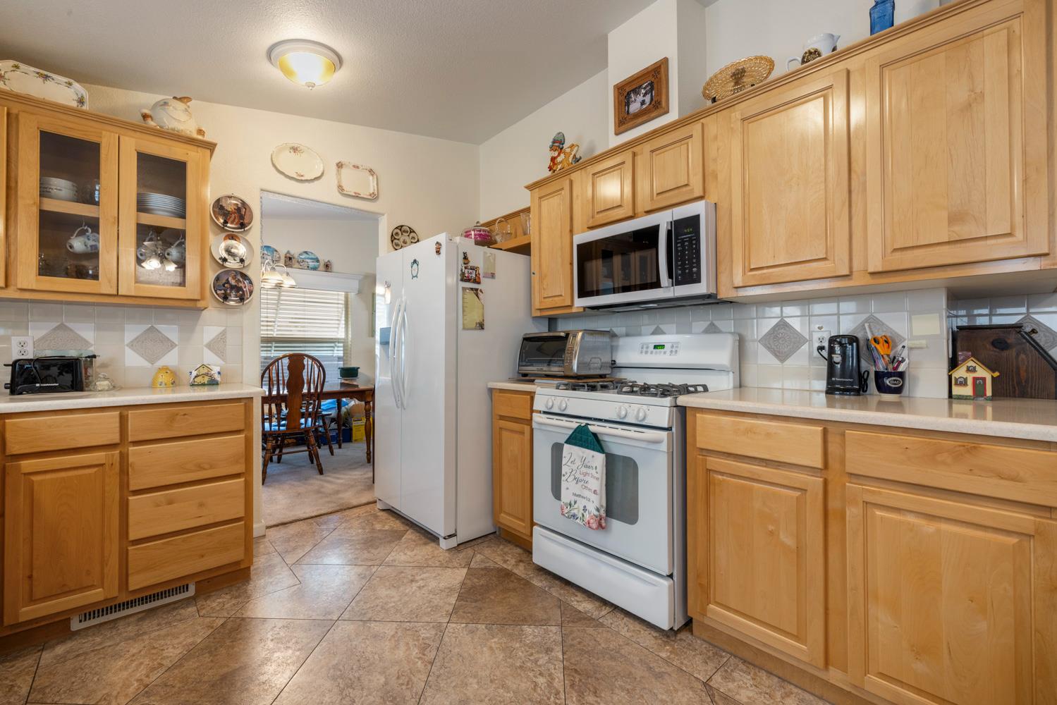 900 Old Stockton Road #302, Oakdale, CA 95361
