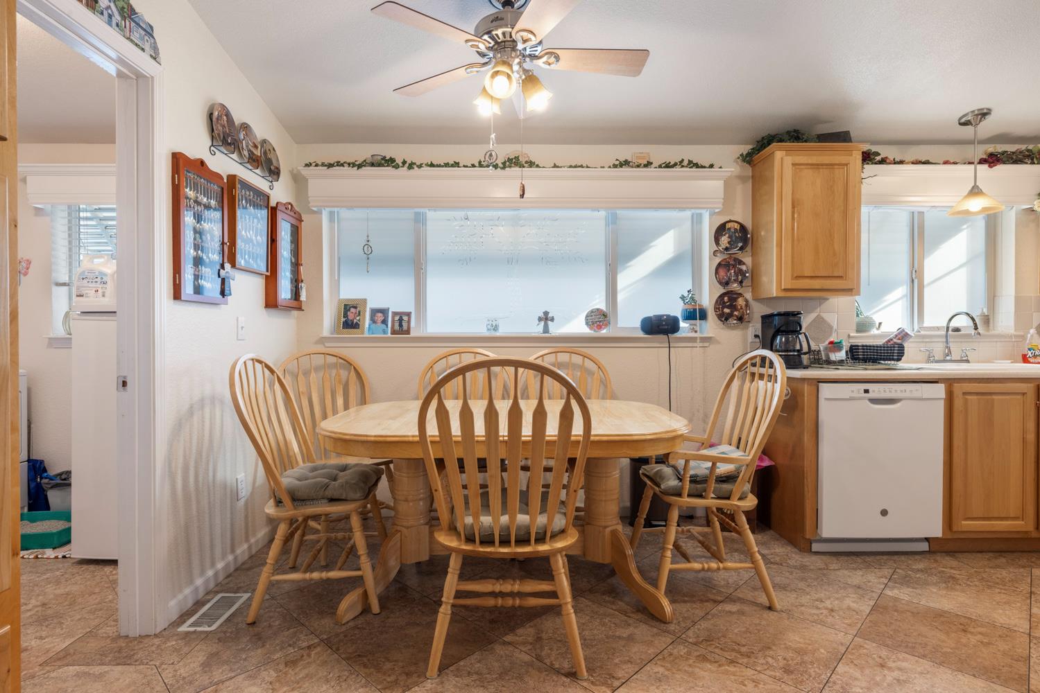 900 Old Stockton Road #302, Oakdale, CA 95361