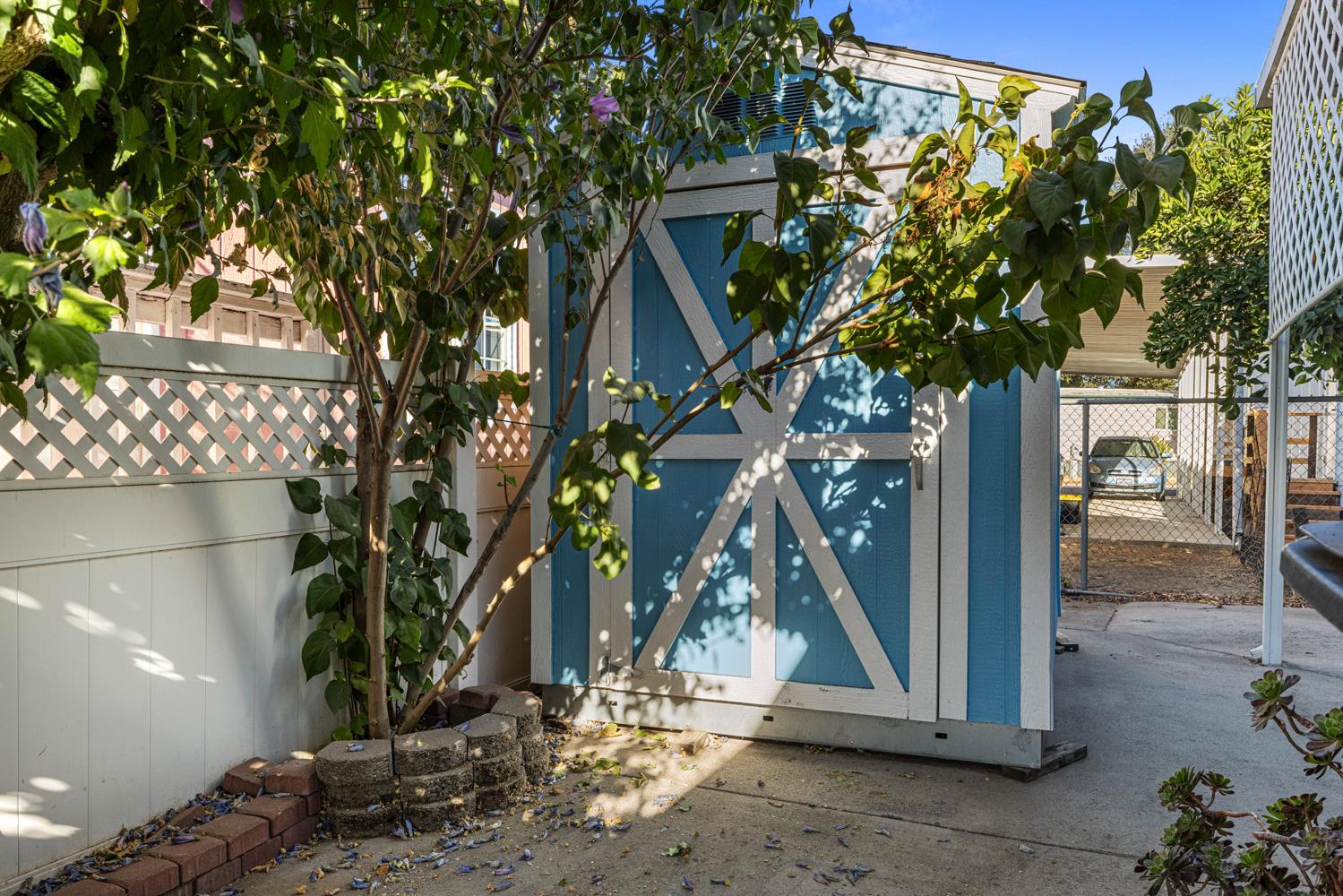 900 Old Stockton Road #302, Oakdale, CA 95361