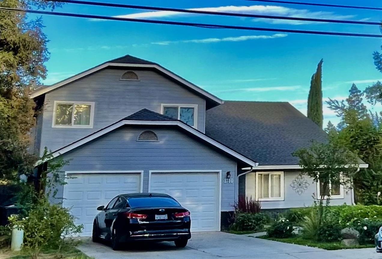 1740 N Berkeley Ave, Turlock, CA 95382