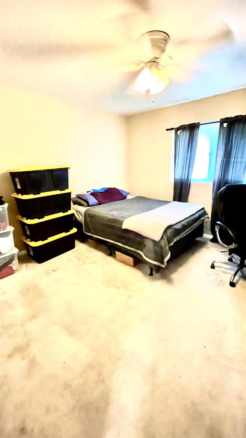 1740 N Berkeley Ave, Turlock, CA 95382