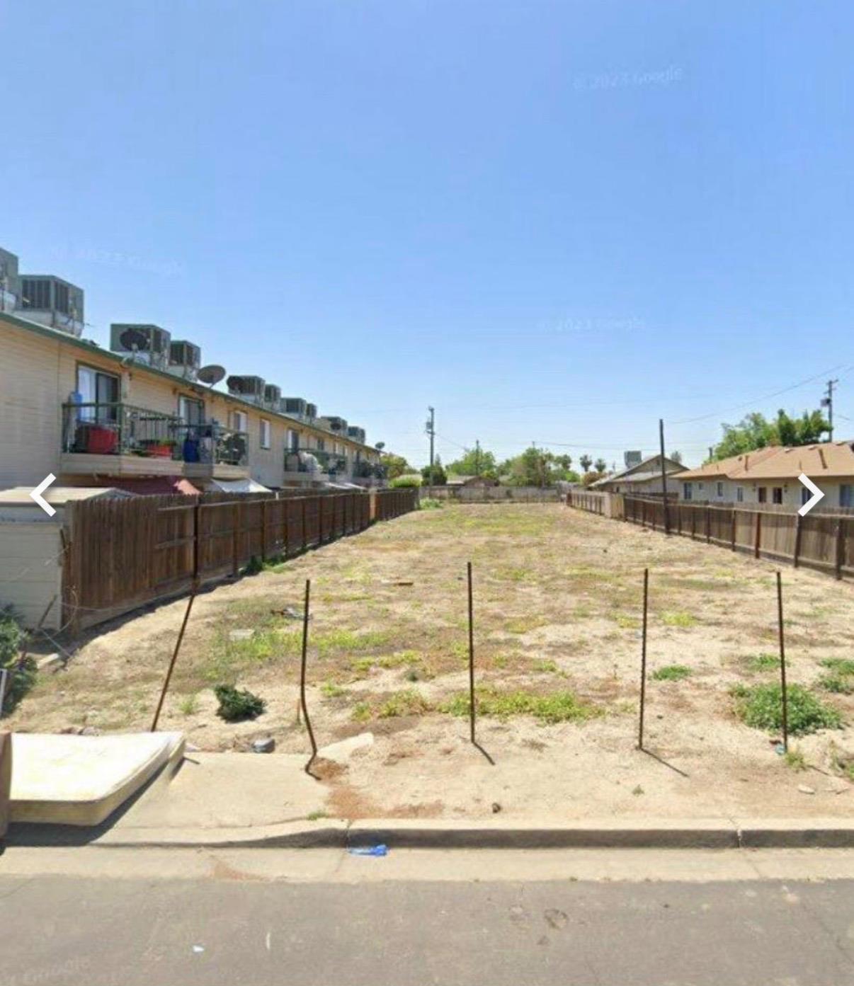 2924 Sierra St, Riverbank, CA 95367