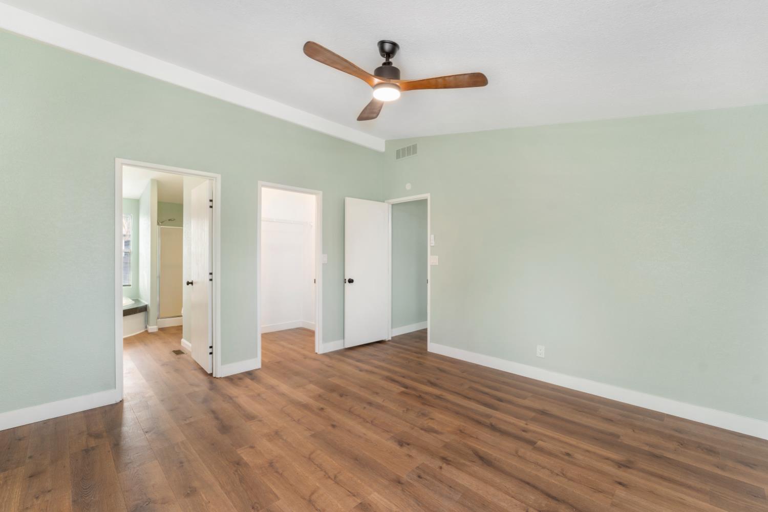 328 N 3rd Ave, Oakdale, CA 95361
