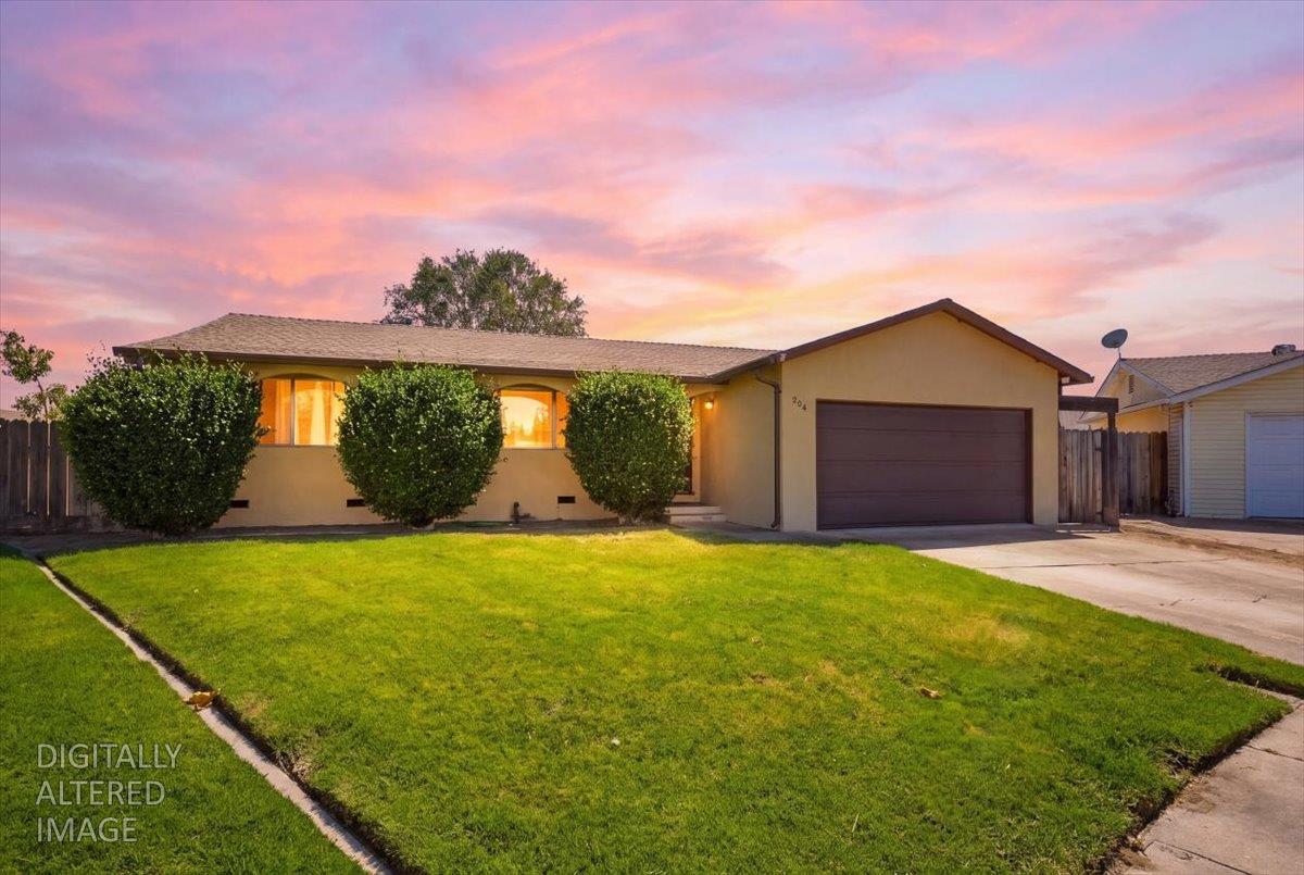264 Dana Ct, Manteca, CA 95336