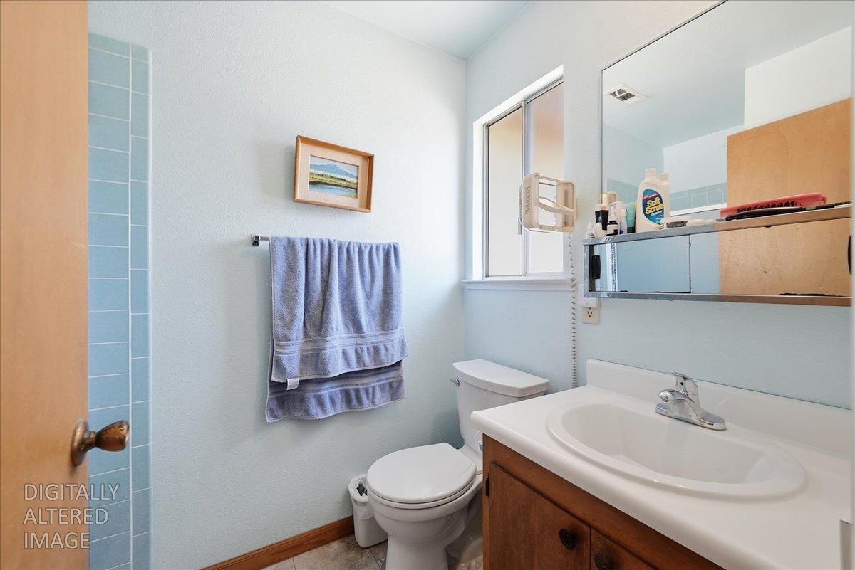 264 Dana Ct, Manteca, CA 95336