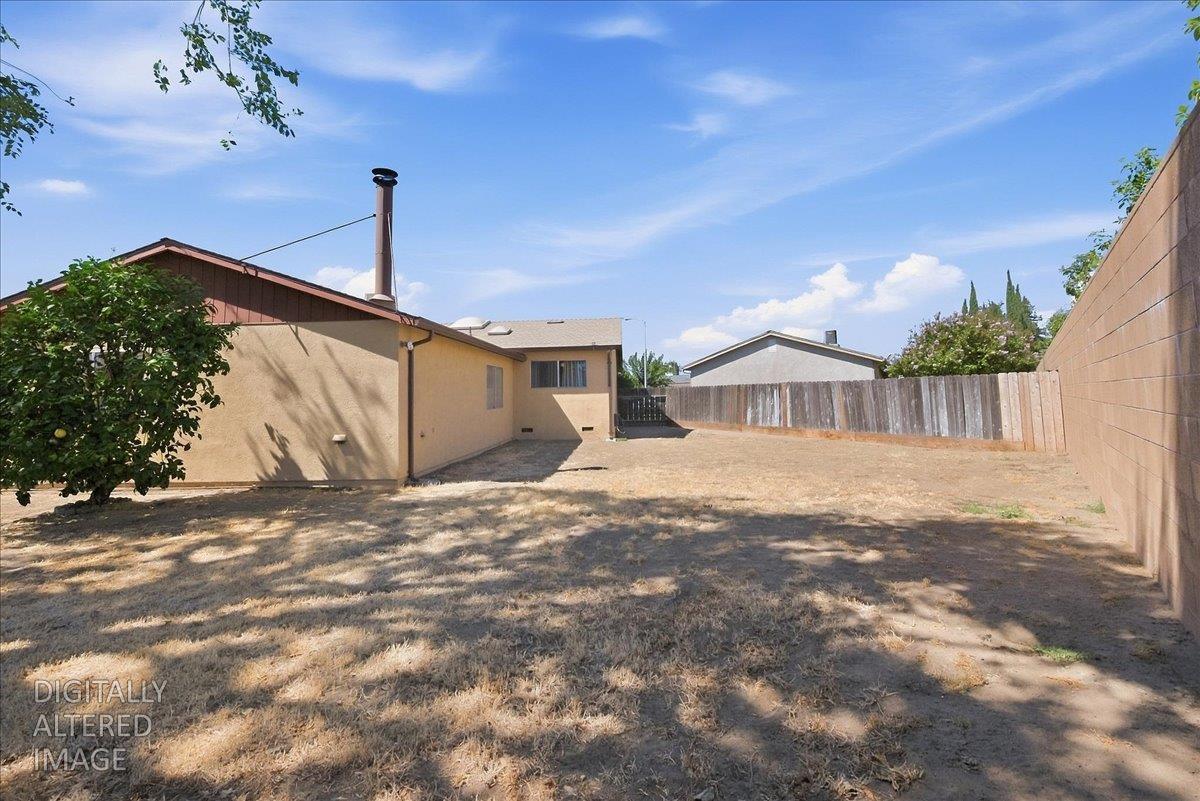 264 Dana Ct, Manteca, CA 95336