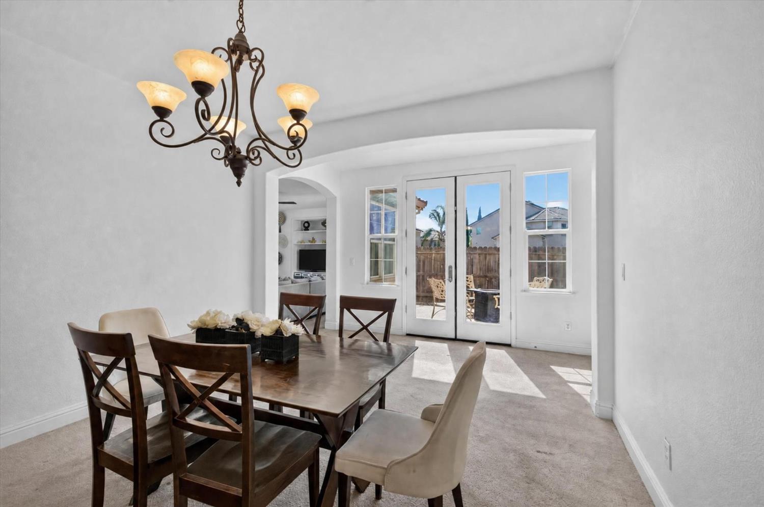 500 Henley Pkwy, Patterson, CA 95363