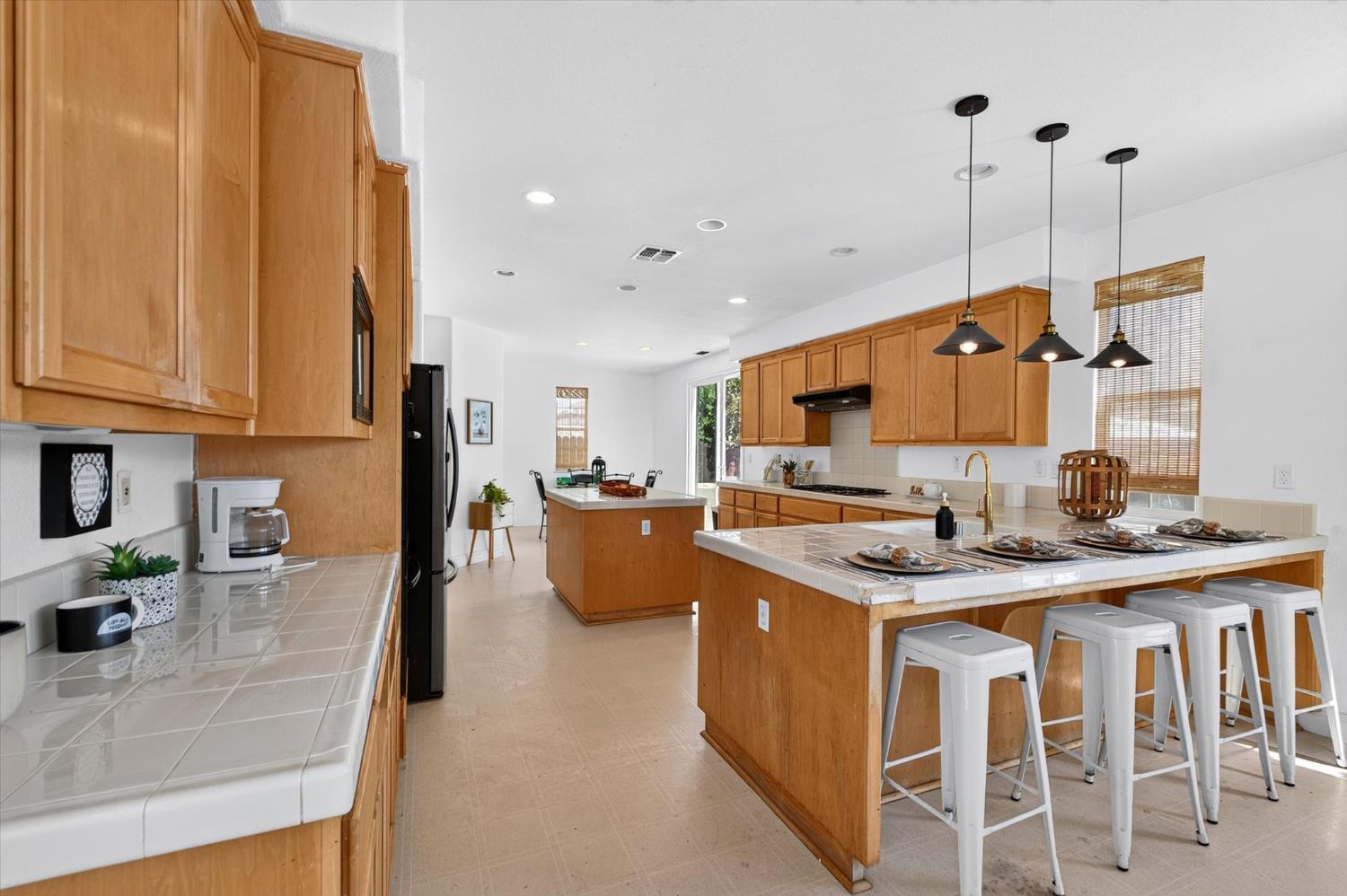 500 Henley Pkwy, Patterson, CA 95363