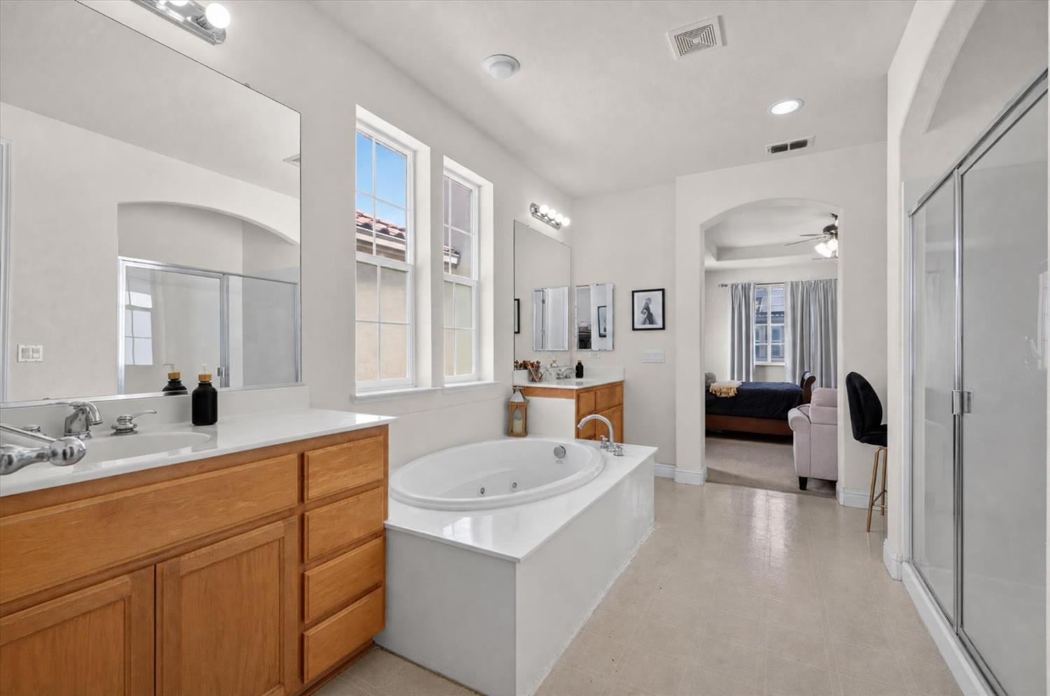 500 Henley Pkwy, Patterson, CA 95363