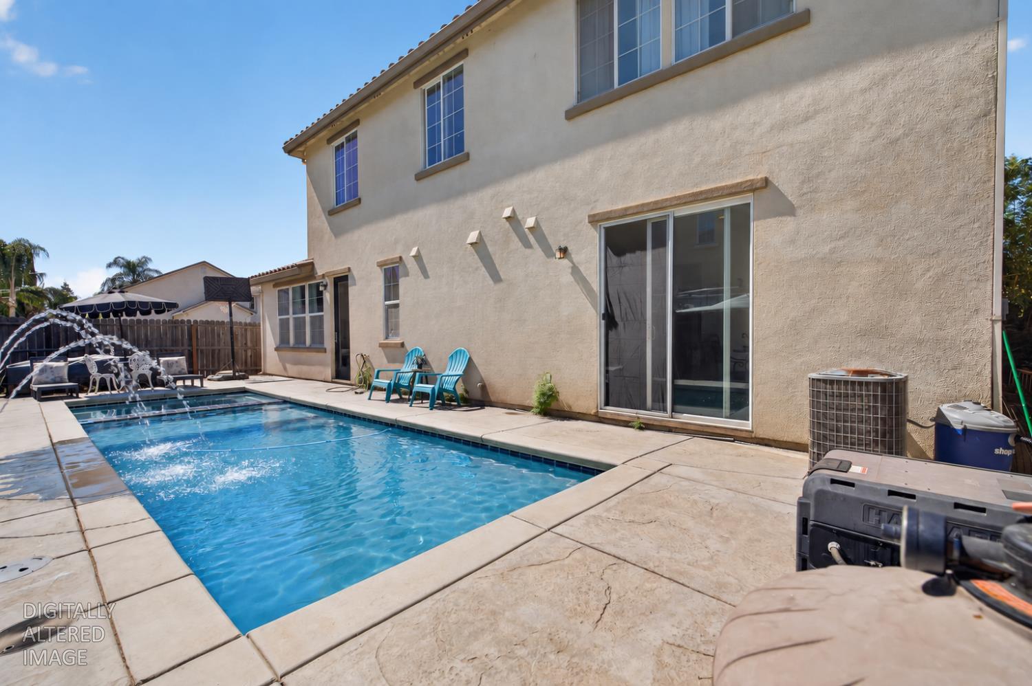 500 Henley Pkwy, Patterson, CA 95363