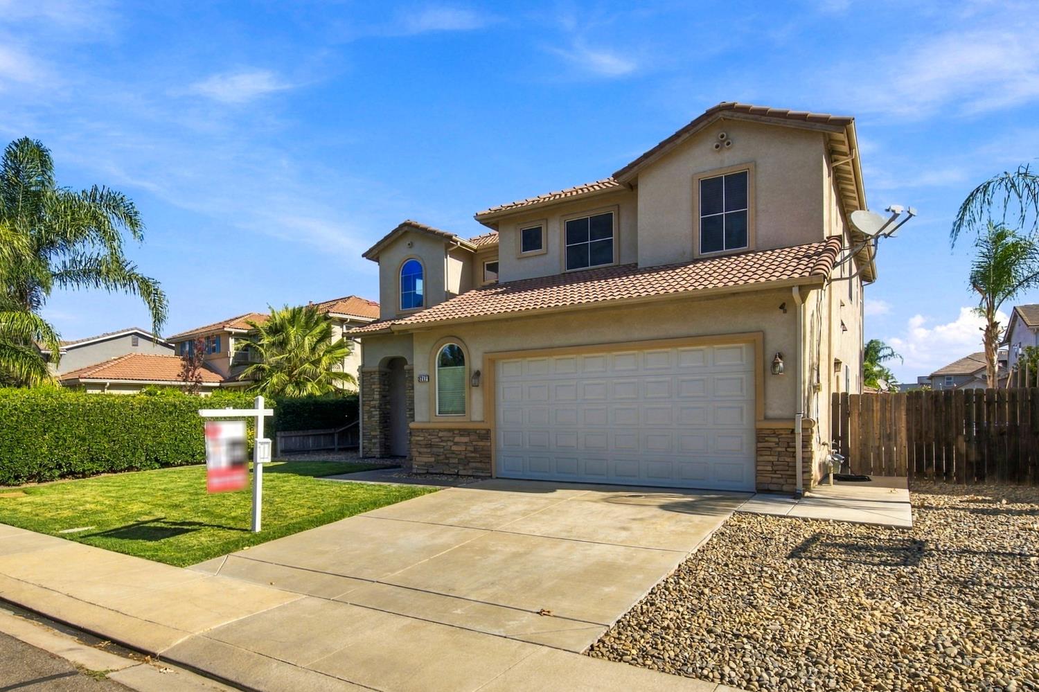 2217 Hearth Dr, Manteca, CA 95337