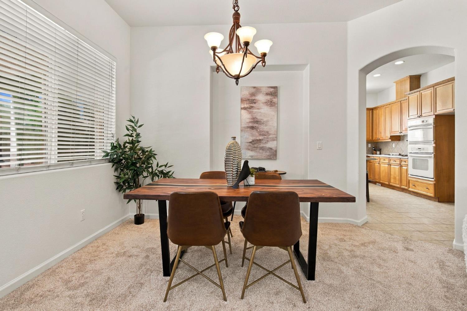 2217 Hearth Dr, Manteca, CA 95337