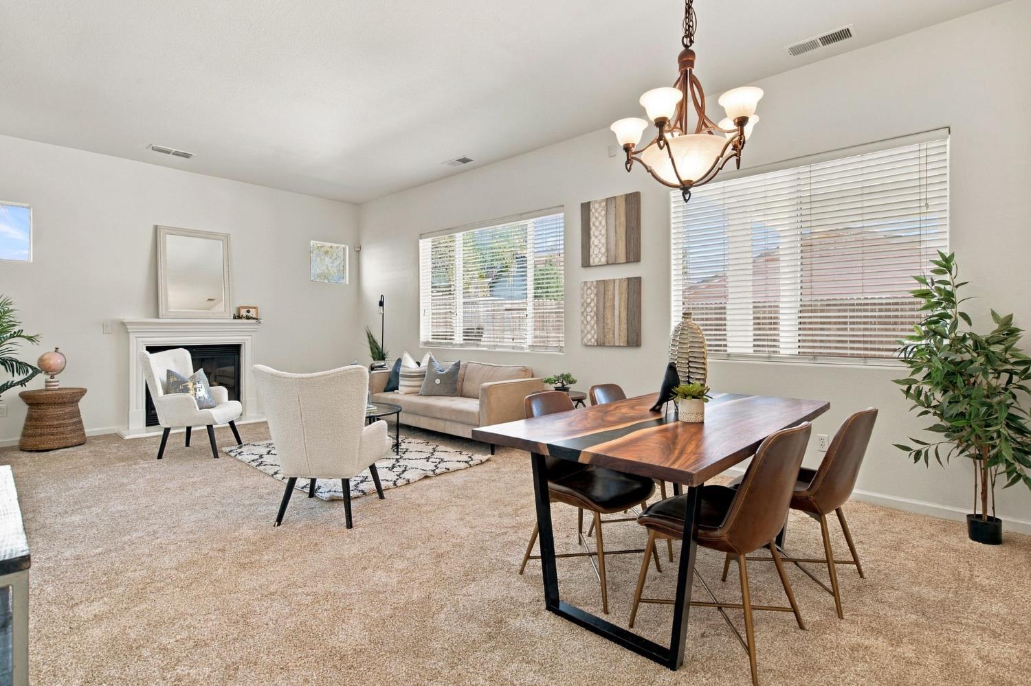 2217 Hearth Dr, Manteca, CA 95337
