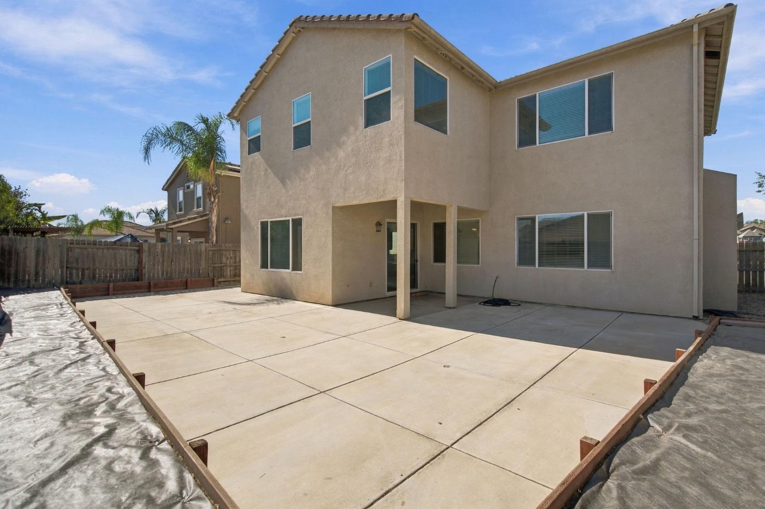 2217 Hearth Dr, Manteca, CA 95337